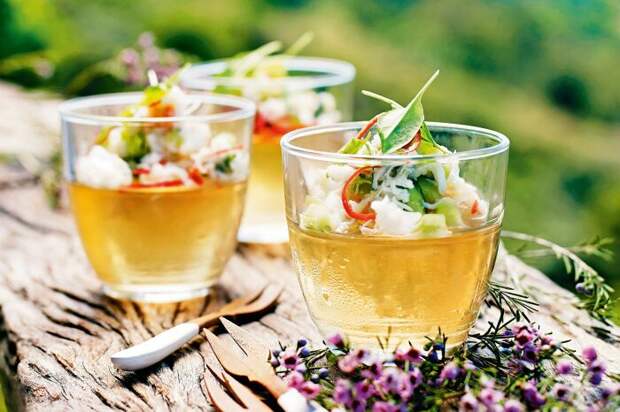 Томатное желе. \ Фото: delicious.com.au. Томатное желе. \ Фото: delicious.com.au.