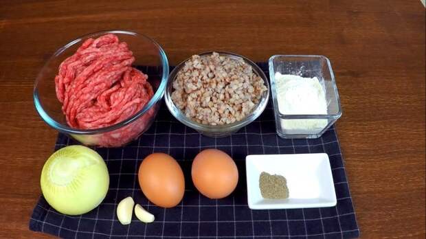 Котлеты из говяжьего фарша и гречки Еда, Котлеты, Кулинария, Рецепт, С дедом за обедом, Видео, Длиннопост, Видео рецепт