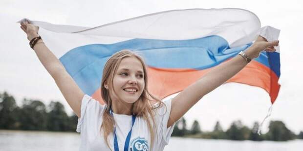 Поколение Z ставит рекорды: 88% молодых россиян гордятся что русские — молодежь задаёт новый  тренд