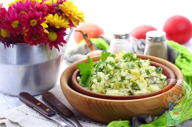 Салат с огурцом и яйцом пошаговый рецепт с фото
