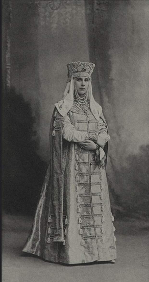 Цветные фото с бала 1903 года (подборка)