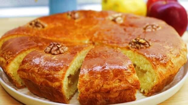 Сдобный пирог с яблоками. Вкусный десерт для семейного чаепития 2