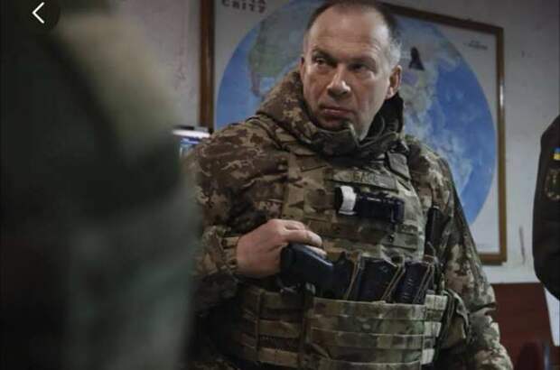 Депутат Рады Безуглая подала в суд на главкома ВСУ Сырского