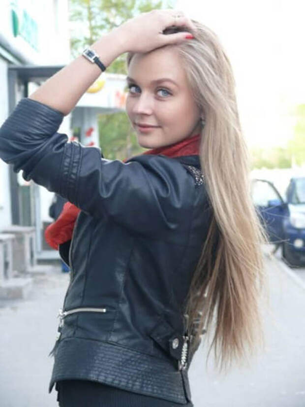 Красивые девушки (43 фото)