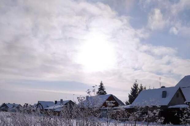 На Солнце произошла вторая мощная вспышка в 2026 году