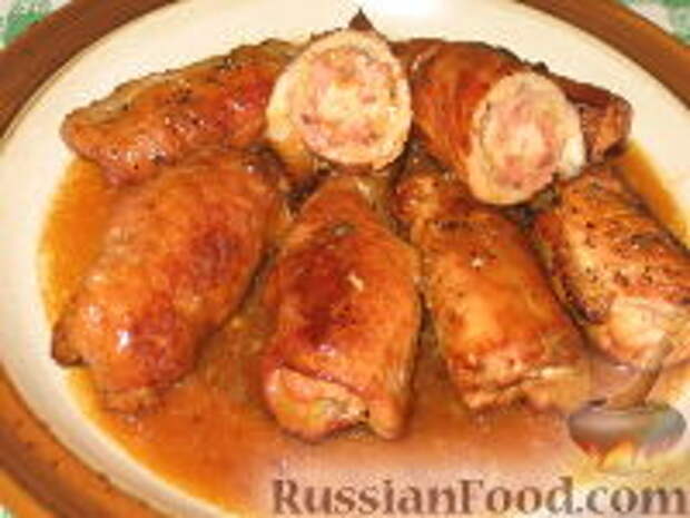 Фото к рецепту: Свиные рулеты с ананасами