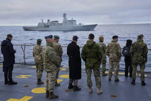 Противостояние США и Европы из-за Гренландии назвали показушным