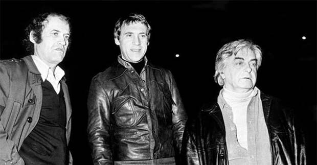 Давид Боровский, Владимир Высоцкий и Юрий Любимов. Париж, ноябрь 1977 года.