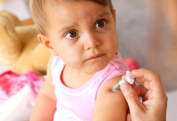 Пять важных аргументов за вакцинацию детей
