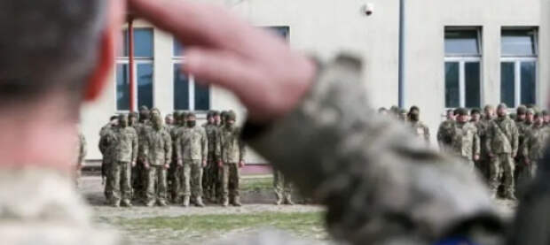 Продолжение войны, усиление «бусификации», молодежь в окопах. «Слуга народа» озвучил планы Зеленского