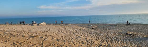 Жителей Актау просят помочь в поисках утонувшего на «Шоре» парня