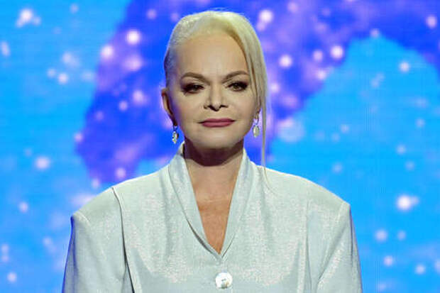 Певица Долина отправится в концертный тур после суда