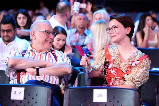 Жена Петросяна объяснила отказ от интервью Собчак