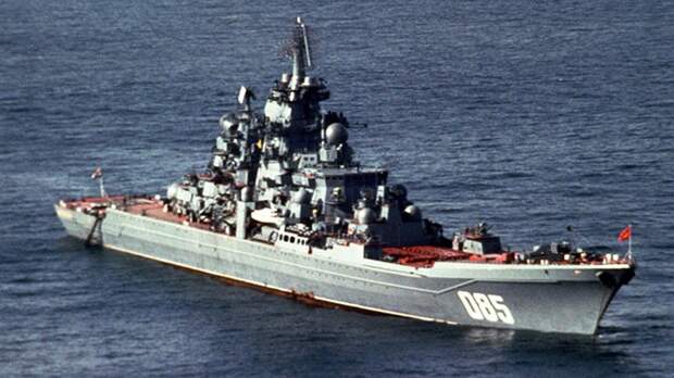 Американское СМИ назвало крейсер «Адмирал Нахимов» самым мощным кораблем в мире