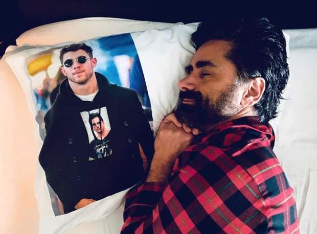 Том Круз фанатеет от Пола Ньюмана, а Джонни Депп - фанат Марлона Брандо. Звезды, которые сходят с ума от других знаменитостей