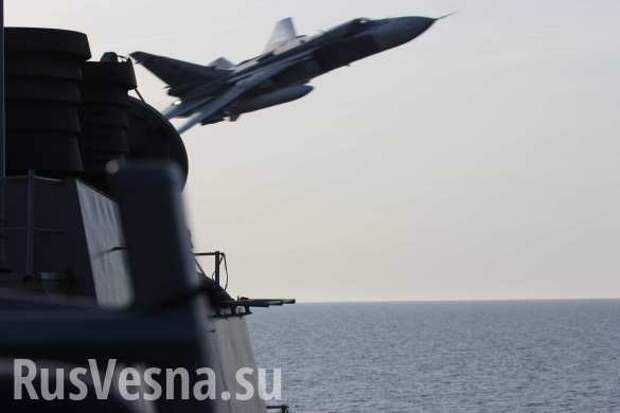 СРОЧНО: Су-24 ВКС РФ снова запугали американский эсминец Porter в Черном море (ФОТО) | Русская весна