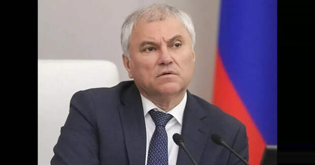 "Не должно быть давления". Вячеслав Володин заявил, что женщина должна сама принимать решение об аборте