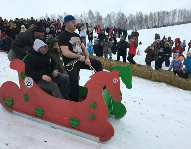Самые креативные санки только на фестивале в Тамбове Самые креативные санки только на фестивале в Тамбове