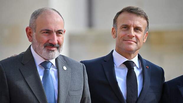 Пашинян и Макрон договорились активизировать армяно-французское сотрудничество