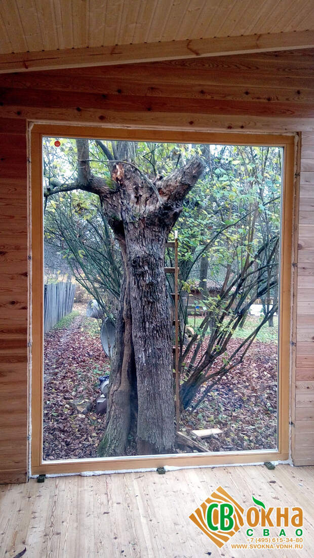 Деревянные окна «Эконом» на веранде в Остафьево