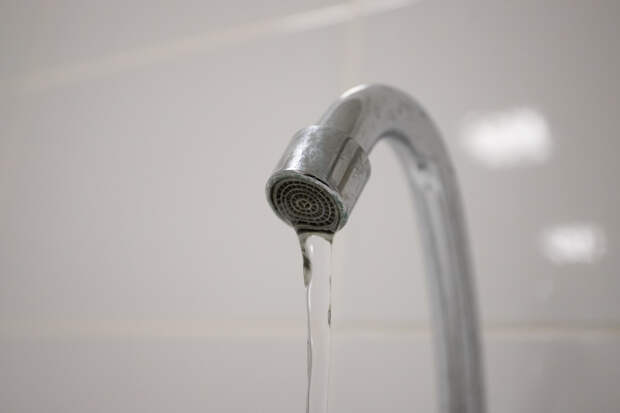 В Туле на время аварийных работ отключили воду на Красноармейском проспекте