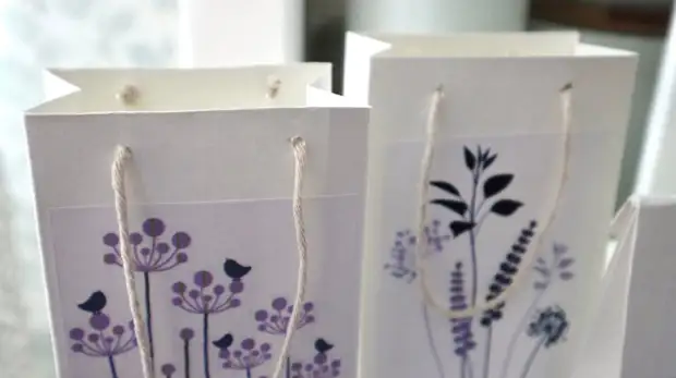 Листайте вправо