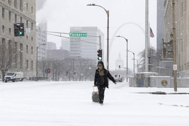 Снежная буря на юго-востоке США оставила без света свыше миллиона домов