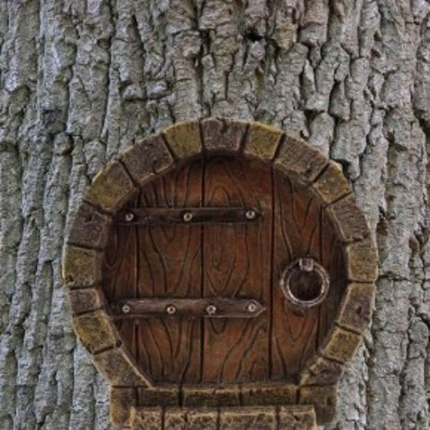 деревянная дверь для садовых фей 11