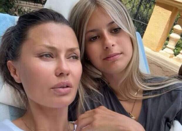 «Мой способ нравится не всем»: Боня разоткровенничалась об отношениях с дочкой