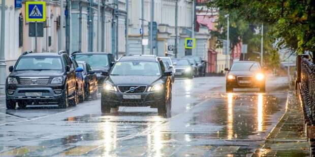 На усиленный режим работы перешли бригады Мосводостока из-за осадков. Фото: mos.ru