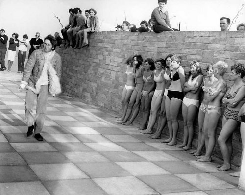 The Beatles в фотографиях (25 шт)