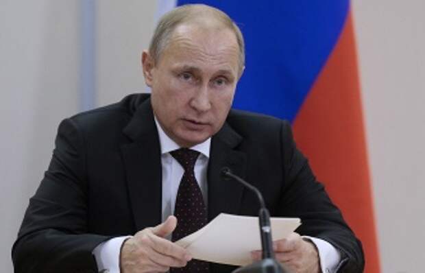 Обама: США рассмотрят новые пути экономического давления на Россию Обама: США рассмотрят новые пути экономического давления на Россию
