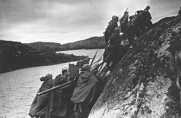 Евгений Халдей: фотограф эпохи СССР, родина, фото