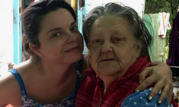 Бабушка Наташи Королевой умерла после объявления певицы персоной нон грата на Украине 