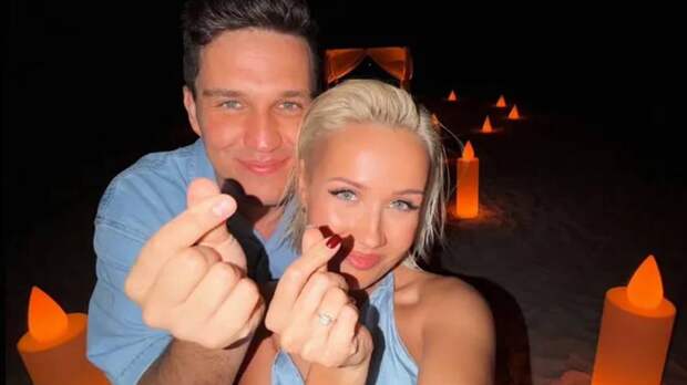 От дружбы до помолвки — 10 лет: история любви Клавы Коки и Дмитрия Масленникова