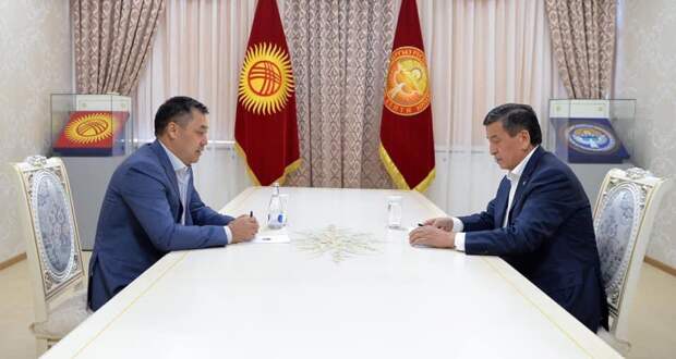 Президент Киргизии Жээнбеков подал в отставку