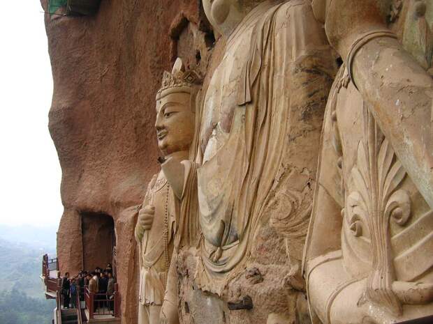Гроты Майцзишань Maijishan Grottoes 7 Гроты Майцзишань