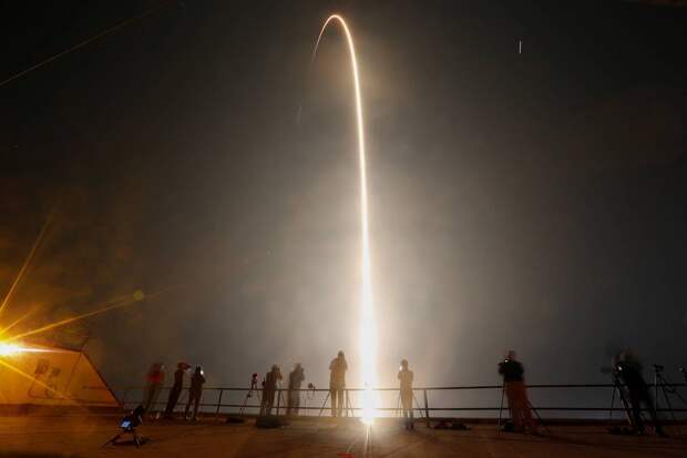 Crew Dragon с космонавтом «Роскосмоса» запустят не ранее сентября