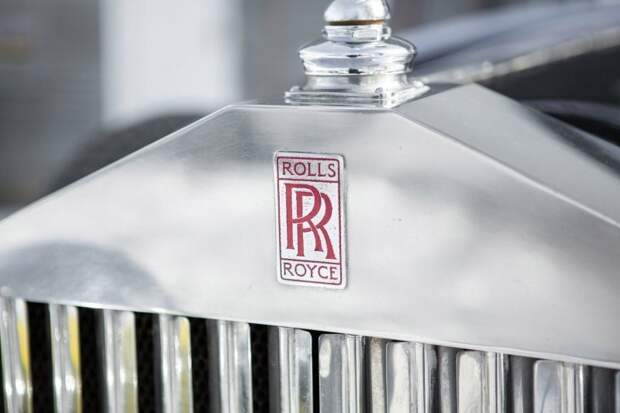 Лёгкий вес, надёжный мотор и деревянный кузов: самый необычный Rolls-Royce