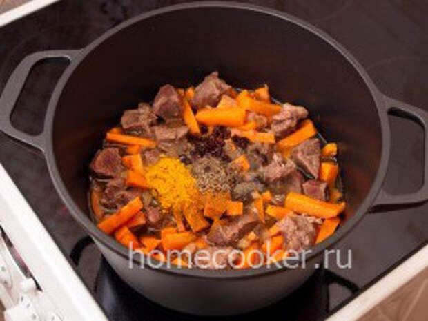 Плов Dobavlyaem spetsii 300x225 Плов