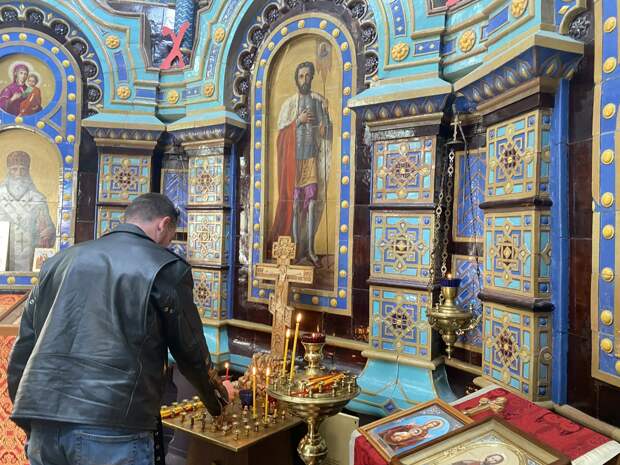 Почему 9 мая в этом году не будут поминать усопших воинов в православных храмах