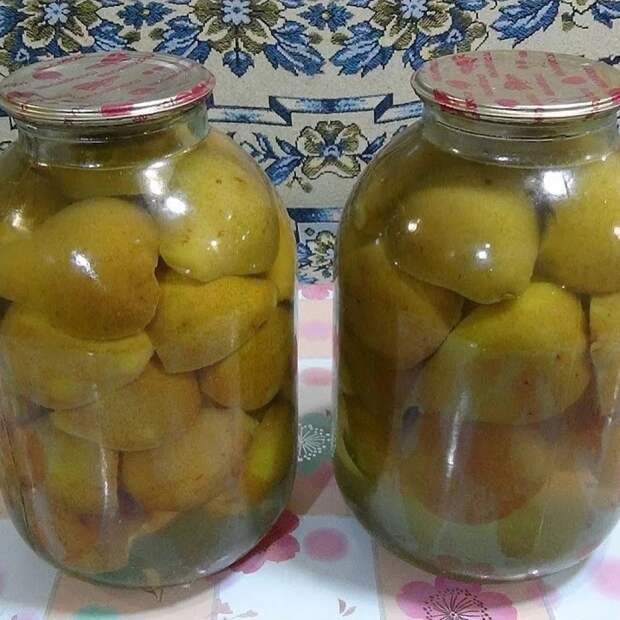 Компот грушевый с лимонным соком