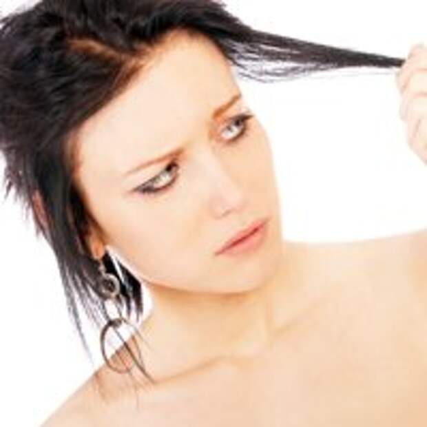 Короткие волосы быстрее жирнеют. Стрижки для быстро жирнеющих волос. Жирнеют волосы быстро причина. Почему волосы жирнеют.