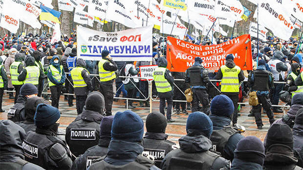 «У нас не будет малого бизнеса с такими законами». Почему в Киеве предприниматели вышли на протест?