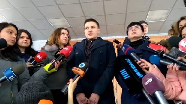 Савченко, находясь в тюрьме, смогла заработать 15 тыс. долларов