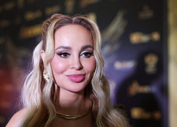 Анна Калашникова считает, что Джоли разрушила семью предполагаемого избранника