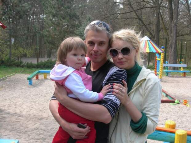 Лидия, Андрей и дочка