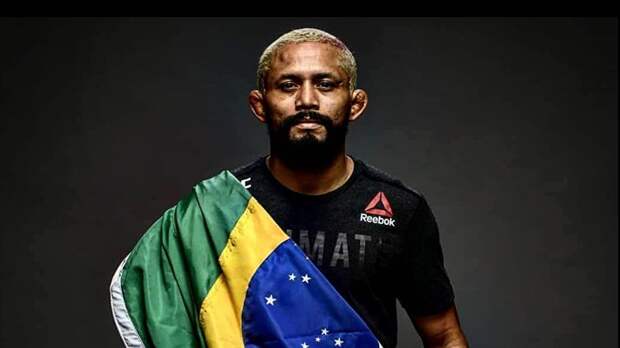 Фигередо сенсационно проиграл Морено и утратил титул UFC 