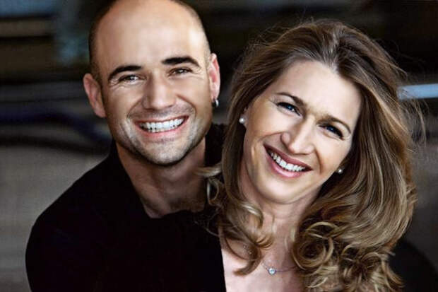 https://tennis-i.com/images/legends/tennis-i.com_Andre-Agassi_Steff-_Graf.jpg