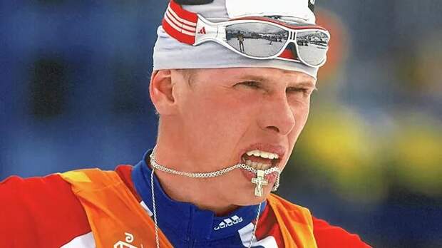 Российский лыжник Михаил Иванов вошел в историю как победитель марафонской гонки на 50 километров на Олимпиаде-2002 в Солт-Лейк-Сити.